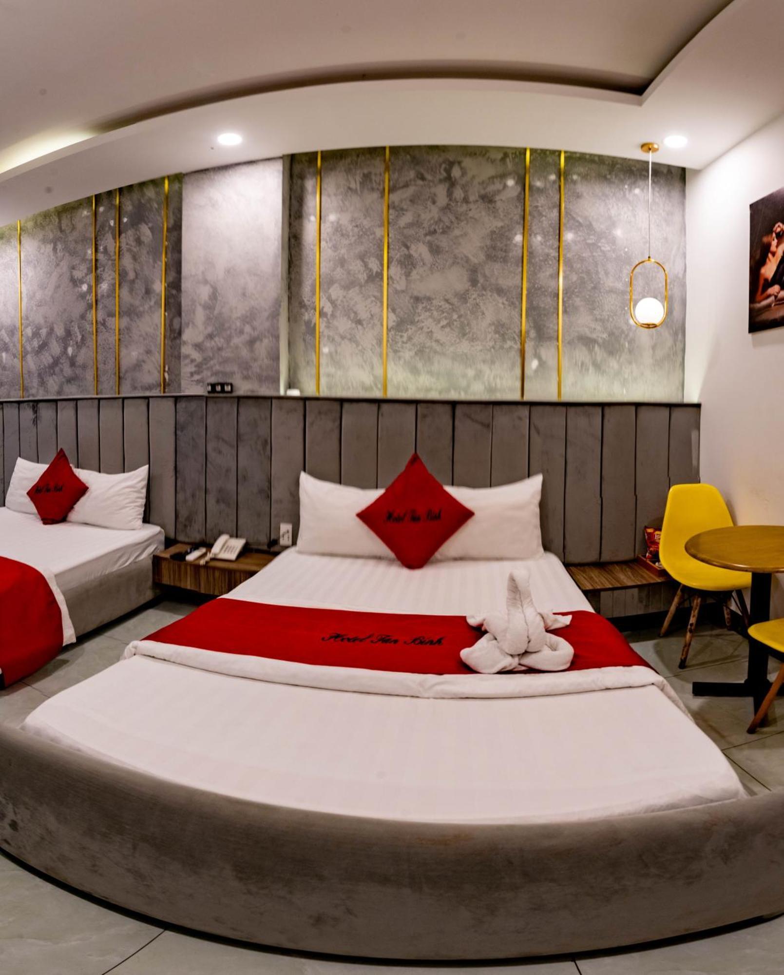 Tan Binh Hotel Ho Şi Min Exterior foto